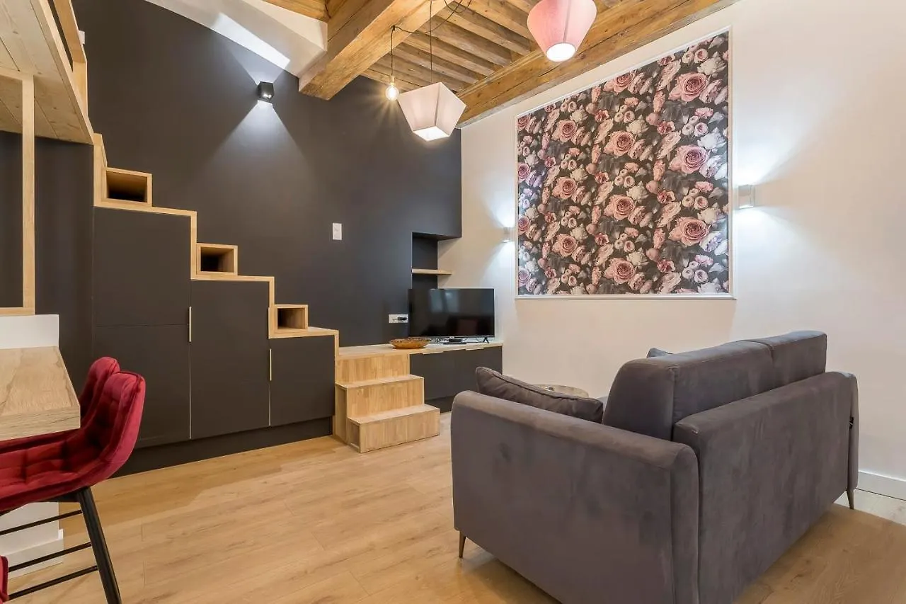 Hamac Suites - Meissonier 5 - 4 People Lyon Apartment